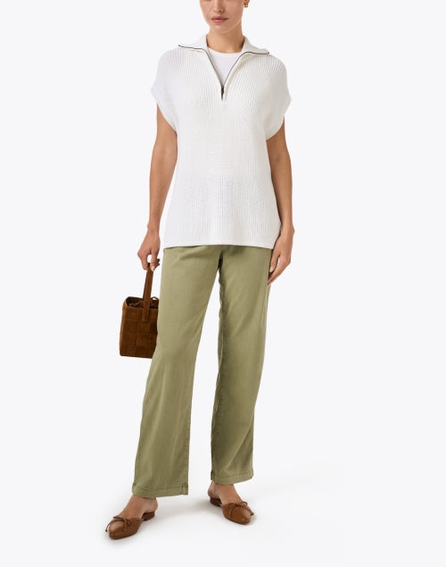 Caden Green Straight Leg Pant